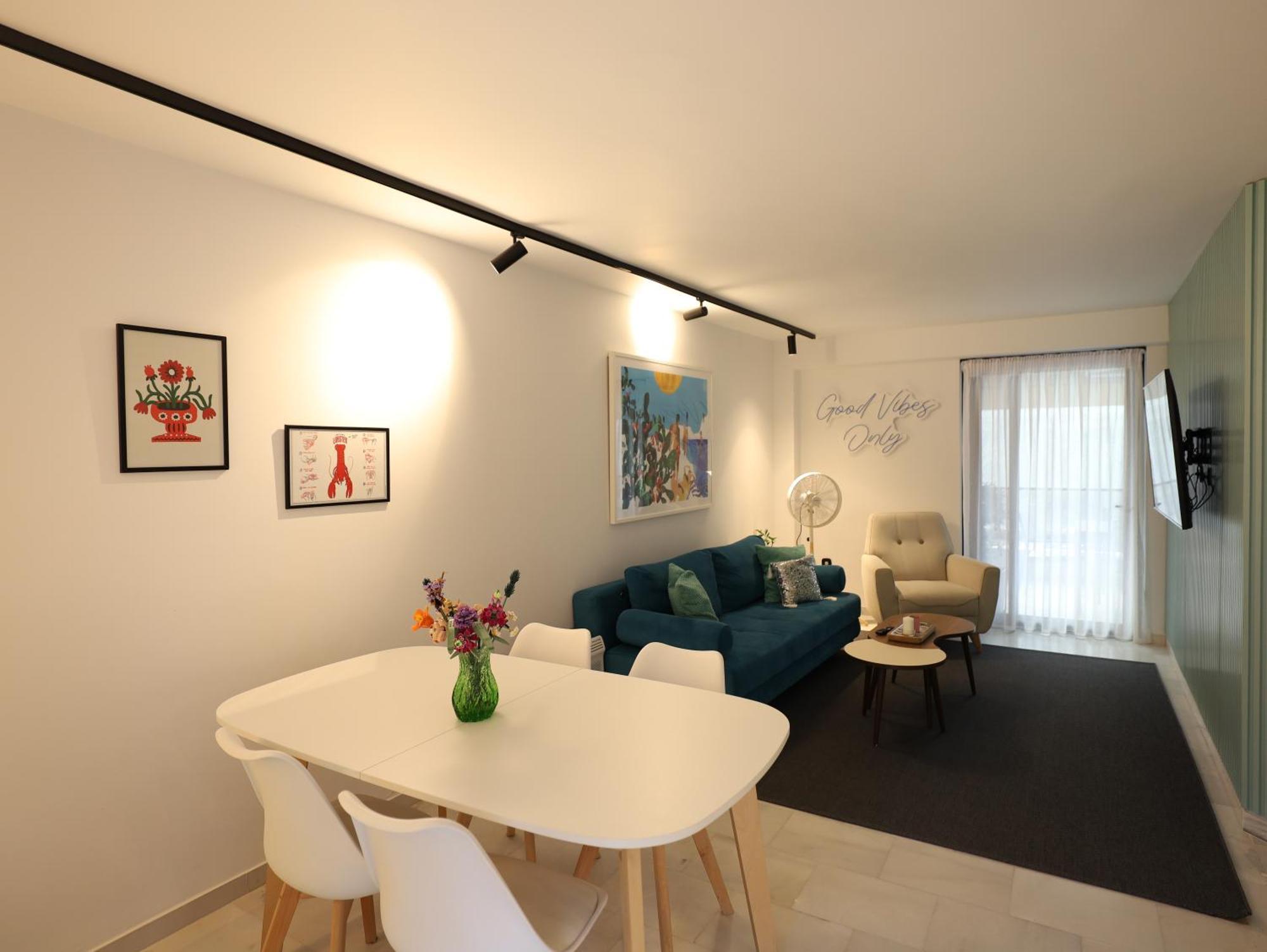 Becool Apartment Pórto Ráfti Buitenkant foto