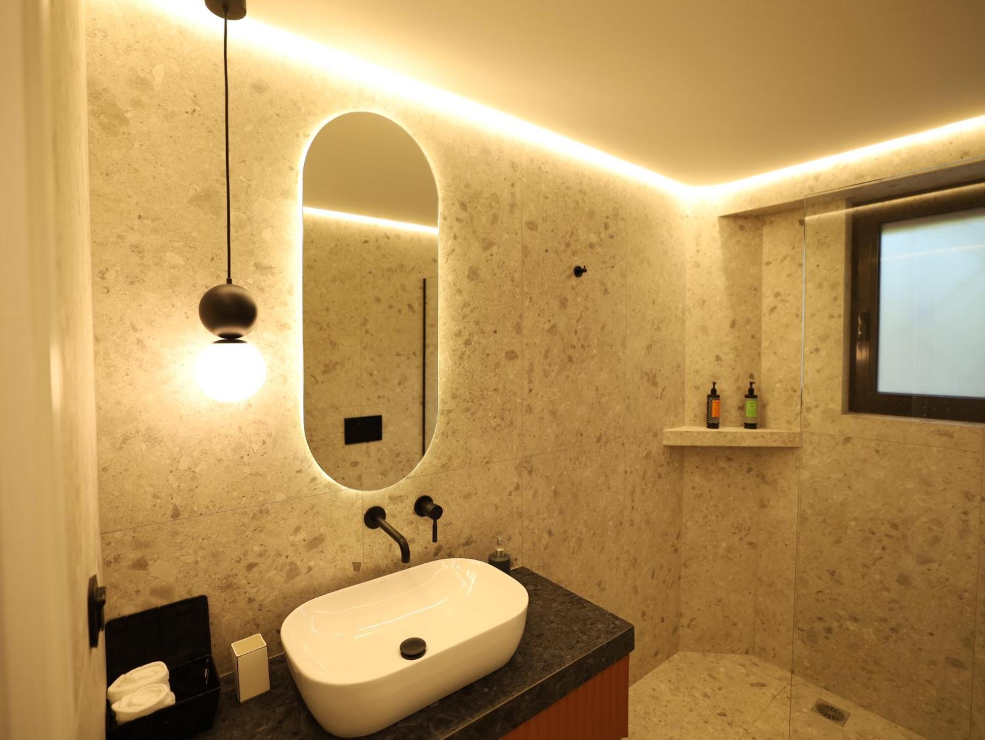 Becool Apartment Pórto Ráfti Buitenkant foto